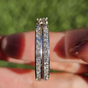 Classic 14k White Gold Hoop Earrings with 1 ctw Diamonds